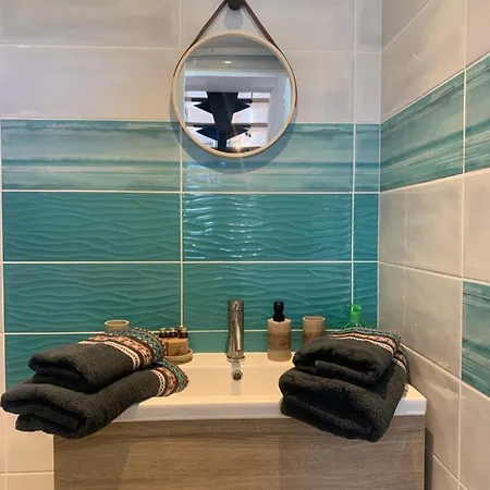 Mas Gabelys Superbe Vue Sainte Victoire Jardin Terrasse Et Piscine Apartamento *